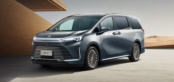 ขายล่วงหน้า รถยนต์ 2024 Buick GL8 MPV ใหม่ๆ จะมาตลาดเร็วๆนี้ ด้วยความเร็วสูงสุด 180 กม.