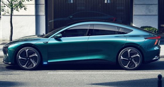 โรบ็อตขับเอง 2024 Jiyue01 200kw มอเตอร์พลังงาน 272 PS 550km CLTC Range รถไฟฟ้าบริสุทธิ์ ความเร็วสูงสุด 200km / h