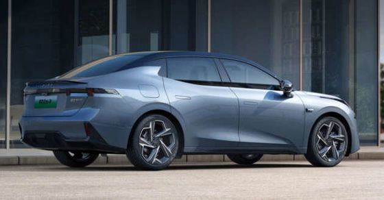 รถยนต์ไฮบริดใหม่ LYNK&CO 07 EM-P ที่มีความแรง 163 PS และ 255 Nm ของทอร์ค และมอเตอร์พลังงาน 160kw และกล่องเกียร์ DHT ความเร็ว 3