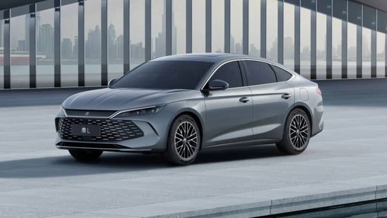 รถยนต์ไฮบริดใหม่ 2024 BYD Qin L Dm-i 1.5T 101PS.L4 เครื่องยนต์ไฟฟ้า 218PS พลังงาน 180km / h ความเร็วสูงสุด