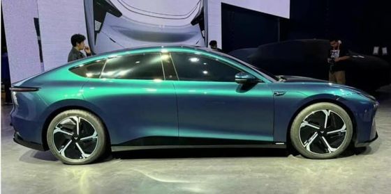 ราคาล่วงหน้า Geely&Baidu Joint Brand Jiyue07 รถยนต์ไฟฟ้าบริสุทธิ์ 200kw/271P.s มอเตอร์พลังงาน 2WD เครื่องขับเคลื่อน 4 ประตู/5 ที่นั่ง