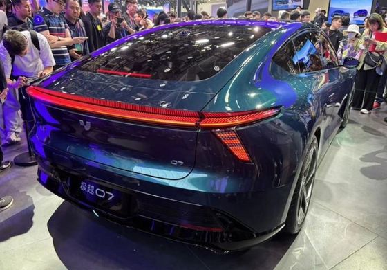 ราคาล่วงหน้า Geely&Baidu Joint Brand Jiyue07 รถยนต์ไฟฟ้าบริสุทธิ์ 200kw/271P.s มอเตอร์พลังงาน 2WD เครื่องขับเคลื่อน 4 ประตู/5 ที่นั่ง