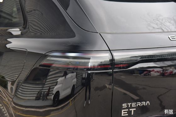 รถ EV ใหม่ที่สุด REEV EXEED ET 200 Plus พลังงานสูงสุด 195kw & 324N.m ทอร์ค 7.8sec 0-100km / h รถไฟฟ้าเร่ง