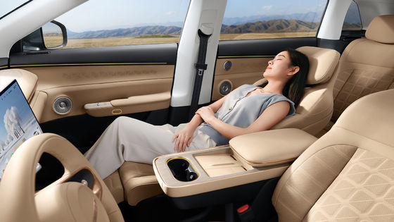 รถ EV ใหม่ที่สุด REEV EXEED ET 200 Plus พลังงานสูงสุด 195kw & 324N.m ทอร์ค 7.8sec 0-100km / h รถไฟฟ้าเร่ง