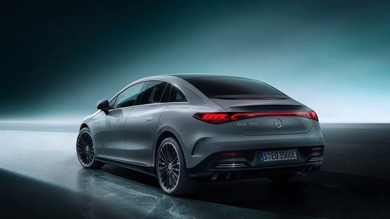 รถไฟฟ้าที่สะดวกสบาย Benz EQE 350 Sedan ระยะทาง 515 กิโลเมตร ระยะทางยาว 215kw แรงเร่ง 0-100กิโลเมตรใน6.3s ไฟฟ้าบริสุทธิ์