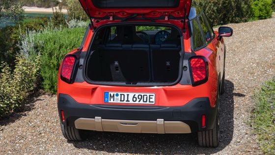 MINI Aceman SE เครื่องไฟฟ้าใหม่ทั้งหมด แบตเตอรี่ 54.2kwh กับพลังงาน 215hp & 330N.m มอเตอร์ 7.1s ความเร่ง 0-100km / h