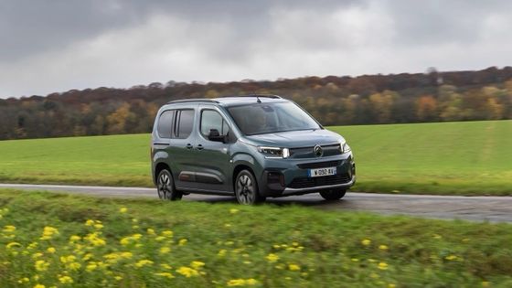 NEW CITROEN e-Berlingo รถไฟฟ้าใหม่ ระยะทาง 339km แบตเตอรี่ 52kwh ด้วยพลังงาน 100kw ((136P.s) มอเตอร์ & 132km / h ความเร็วสูงสุด