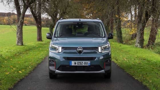 NEW CITROEN e-Berlingo รถไฟฟ้าใหม่ ระยะทาง 339km แบตเตอรี่ 52kwh ด้วยพลังงาน 100kw ((136P.s) มอเตอร์ & 132km / h ความเร็วสูงสุด