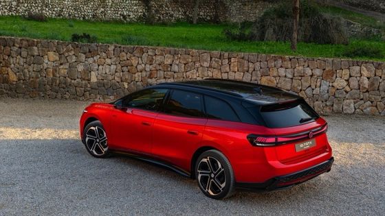 Volkswagen ID 7 Tourer GTX รถยนต์เครื่องใหม่ ด้วยแบตเตอรี่ 91kwh ของ 250kw (340P.s) พลังงานมอเตอร์ 6.0sec ความเร่ง 0-100km / h