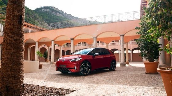 เครื่องยนต์ใหม่ Volkswagen ID 3GTX WLTP 600km210kw ((286P.s) พลังงานเครื่องยนต์ 6.0sec ความเร่ง 0-100km/h