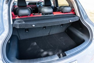 รถยนต์ไฟฟ้า 2024 GMW ORA รถไฟฟ้าบริสุทธิ์ ด้วยมอเตอร์ 126kw/171ps พลังงาน 160km/h ความเร็วสูงสุด&400kmRANGE