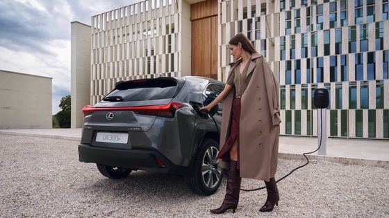 Lexus UX300e 2023 Review, All Electric EV 440km Range WLTP 7.5s 0-100km/h เร่งด้วยพลังงาน 150kw รถไฟฟ้าบริสุทธิ์