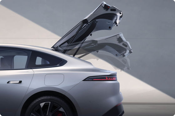 2024 หนุนแรง Dongfeng Eπ 007 200Pro EREV 200km CLTC 160kw มอเตอร์พลังงาน 310N.m ทอร์คกับ 7.2s 0-100km / h ความเร่ง