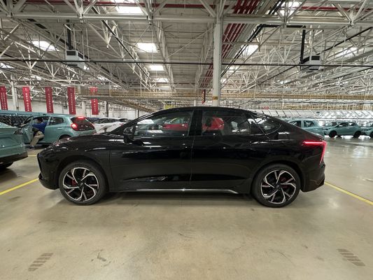 RHD 2024 JMEV Yi GSE รถไฟฟ้า ด้วยระยะทาง 430 กม. พลังงานสูงสุด 118kw