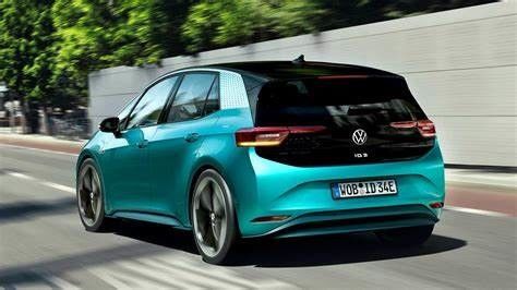 Left Steering Lithium Battery Electric Vehicle 160km/h VW ID3 For Adults