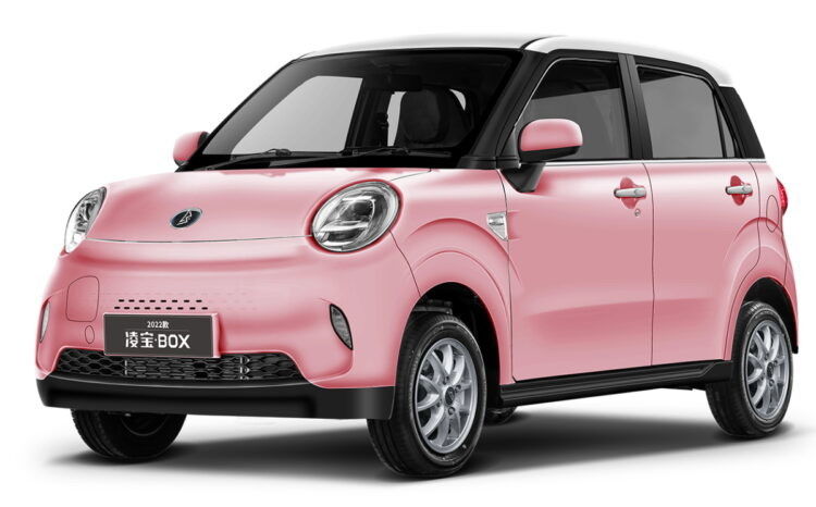 อินเทอร์เนียร์ดีเยี่ยม รูปแบบรวย และการออกแบบแฟชั่น ที่ Lingbao Box EV New Car