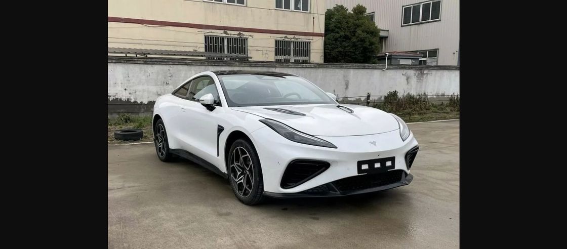 64.27kwh รถที่ใช้แบตเตอรี่ @NEZHA GT ระยะทาง 560 กม ประหยัดพลังงาน 2 ประตู 4 ที่นั่ง รถสปอร์ตฮาร์ดท็อป