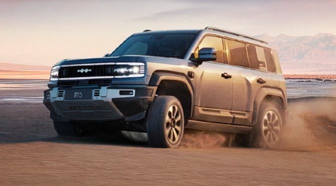 เครื่องขับเคลื่อนสี่ล้อไฟฟ้าใหม่ PHEV Byd Formula Leopard 5 ด้วยพลังงานสูงสุด 505 KW และแรงหมุนสูงสุด 760 N · m