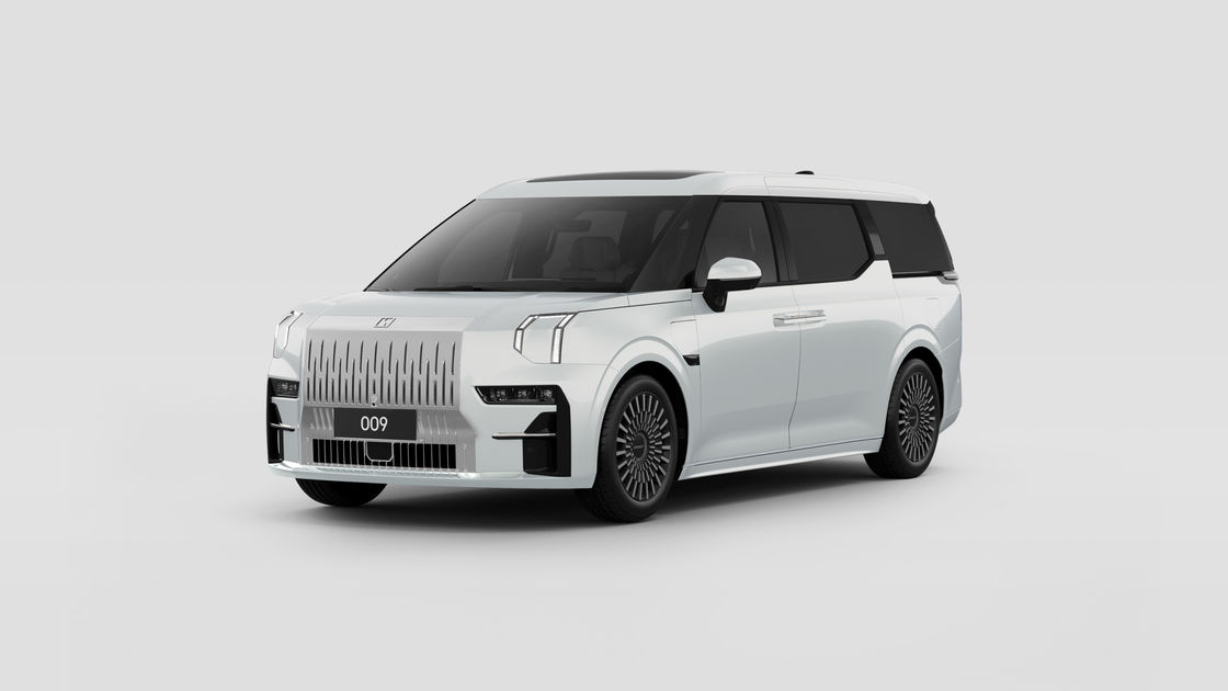 Zeekr 009 รถยนต์ MPV ลักชัวร์ไฟฟ้าบริสุทธิ์ ปรับความคาดหวังของคุณของ MPVS แบตเตอรี่ 140kwh 822km CLTC ระยะ 0-100km / h ใน 4.5s