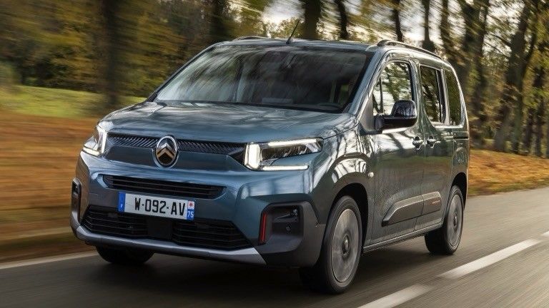 NEW CITROEN e-Berlingo รถไฟฟ้าใหม่ ระยะทาง 339km แบตเตอรี่ 52kwh ด้วยพลังงาน 100kw ((136P.s) มอเตอร์ & 132km / h ความเร็วสูงสุด